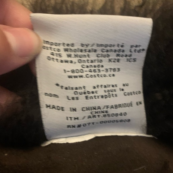 Genuine Mongolian wool throw accent pillow - Picture 5 of 5